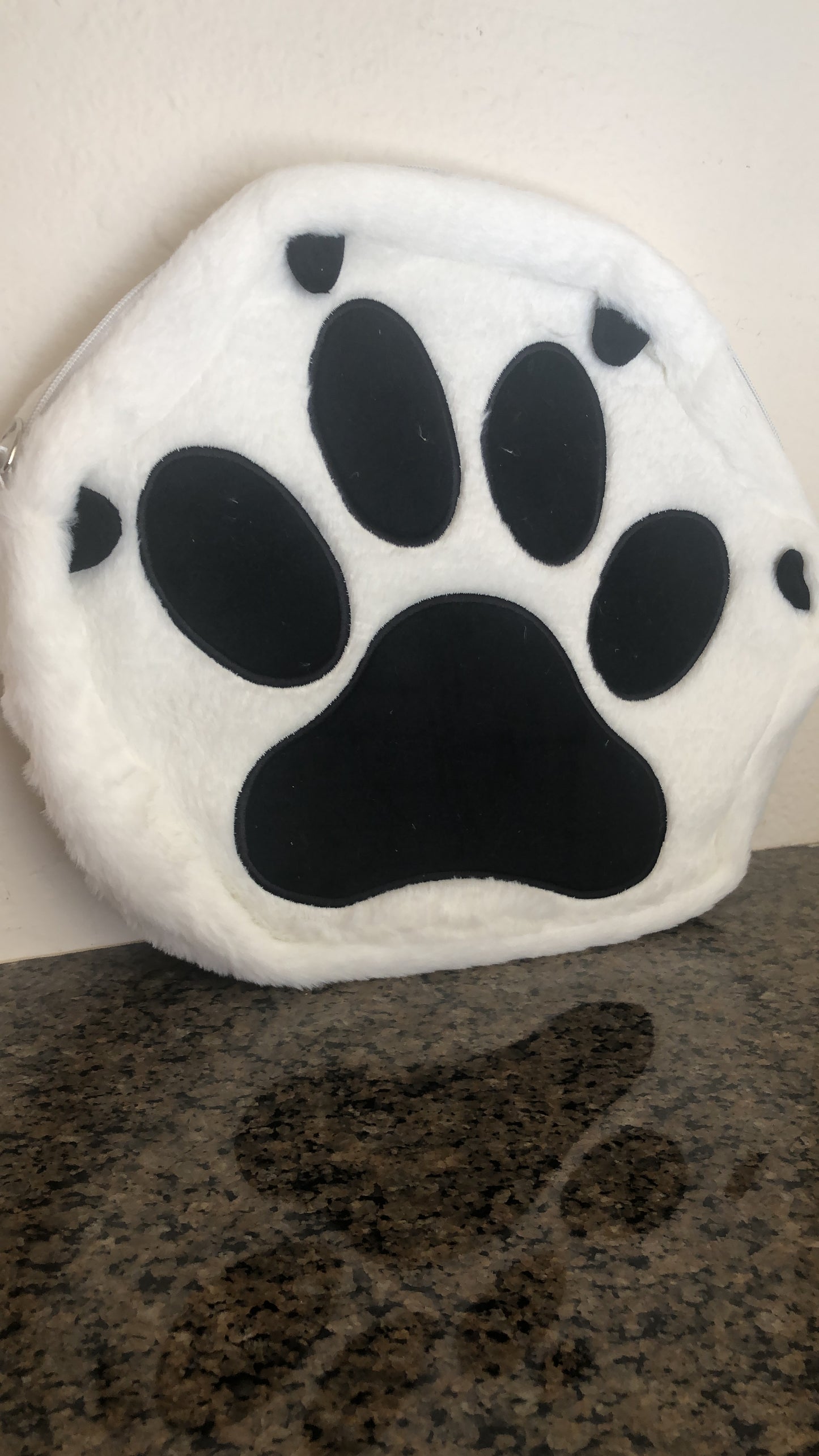 small Cute Kawaii cat paw backpack, plush individual shoulder bag, large capacity crossbody bag, bag and purse for women, Black
