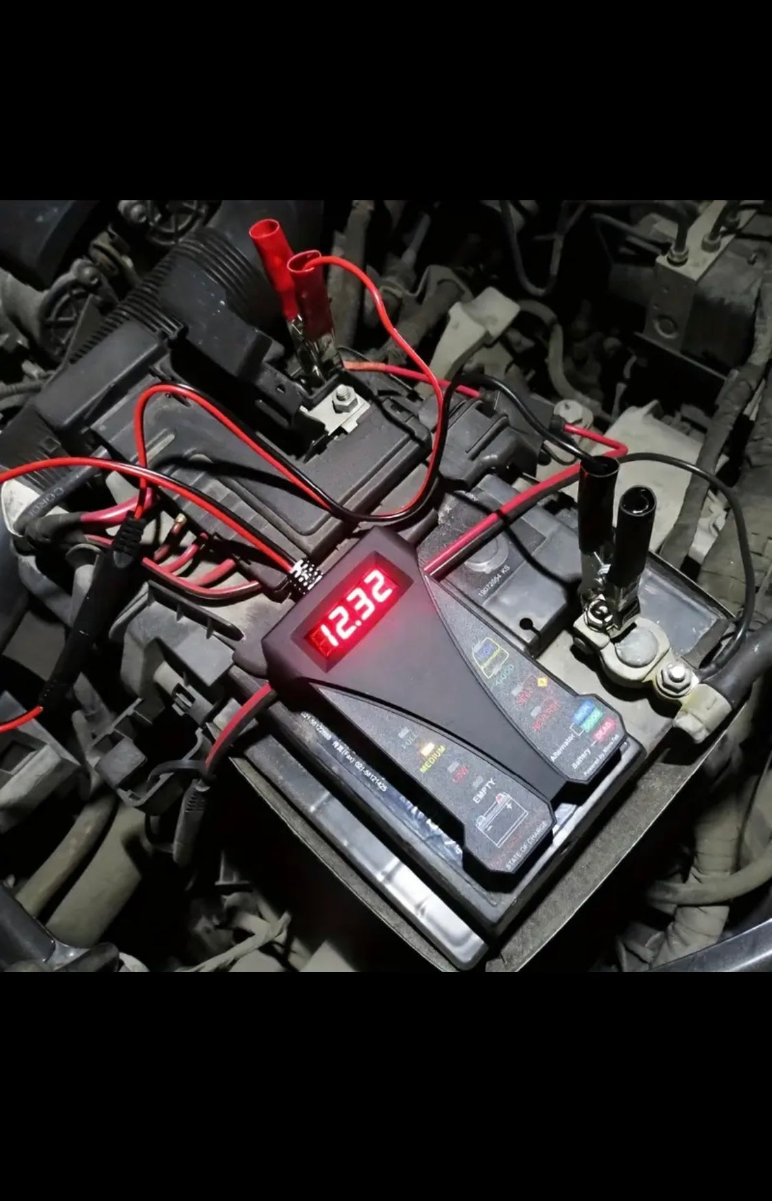 MOTOPOWER MP0514A - 12V digital car battery tester, voltmeter and charging system analyzer with LCD display and LED indication, rubber paint BLUE