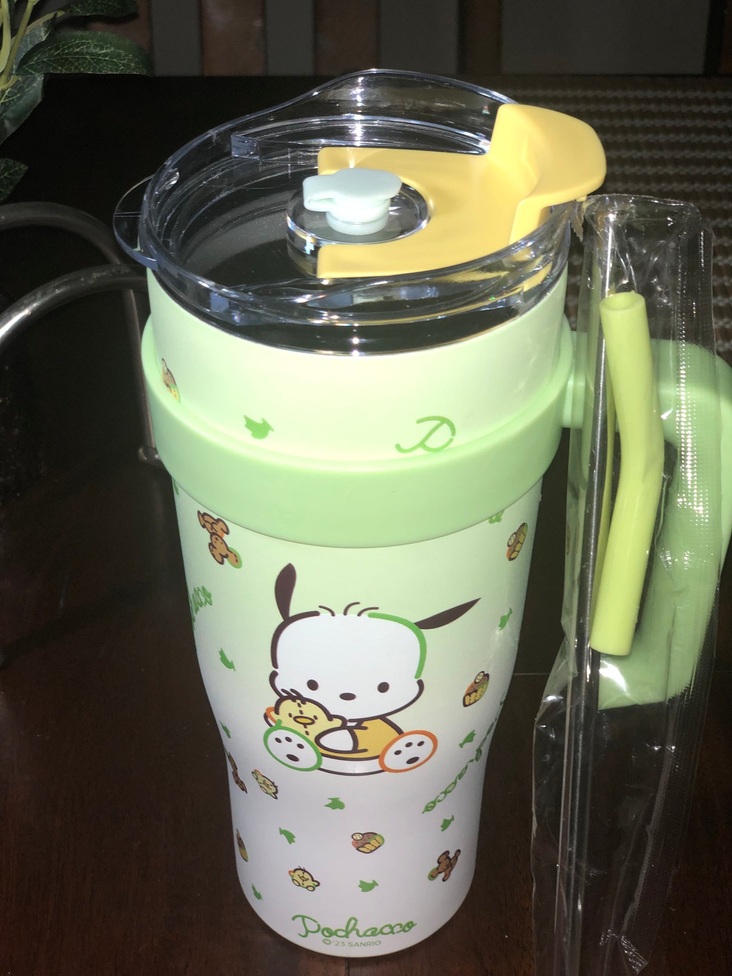 40oz hot and cold thermos from HELLO KITTY NEW