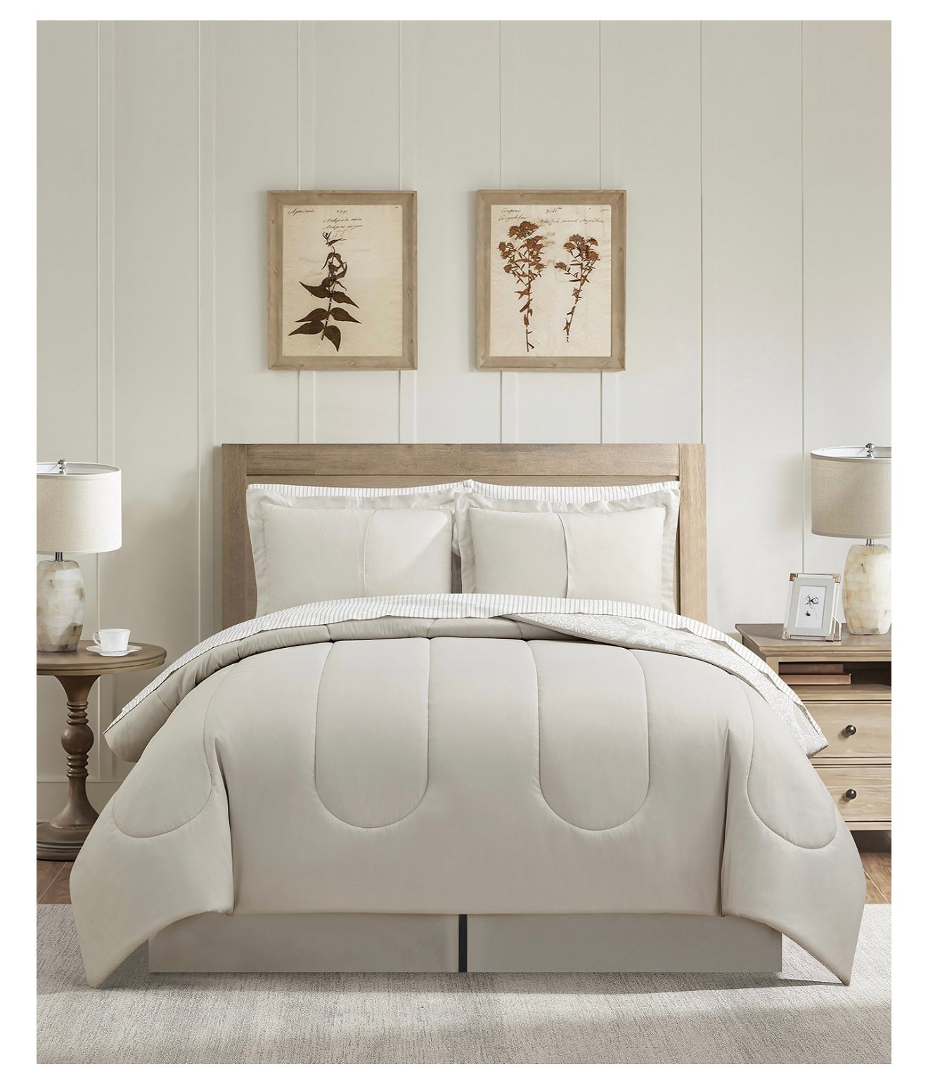 Neutral Damask Comforter set 8pc.