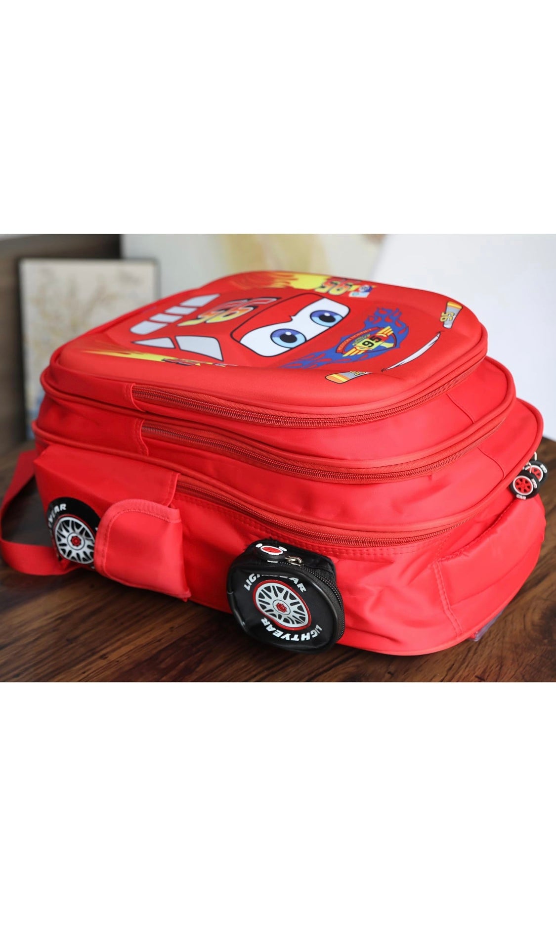 Waterproof children's backpack, truck, car, cartoon, comic, kindergarten, primary school children, children's backpack, Red  Size M