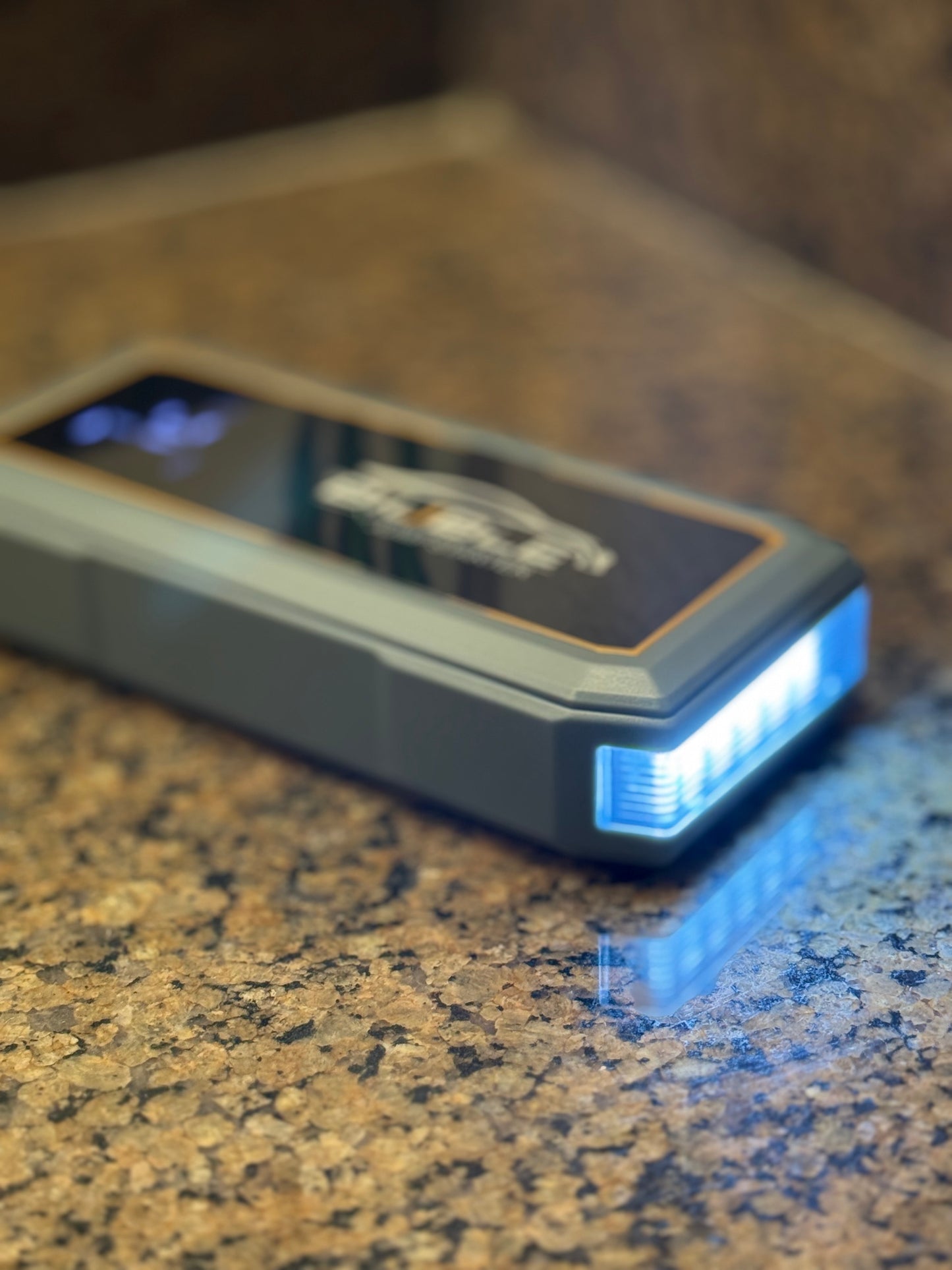 2000A Starter Power Bank, Battery Starter, Car Booster, 12V External Battery, Starter Device for Gasoline Diesel Powerbank